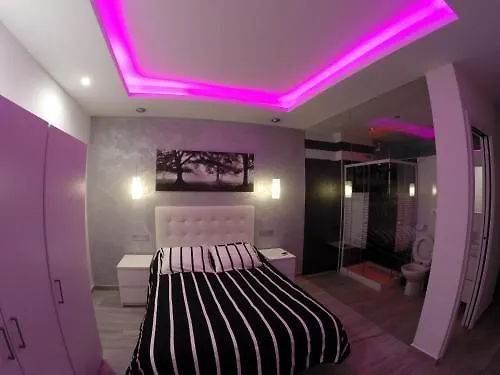 Conil Red-Black Apartment Conil De La Frontera 0*,
