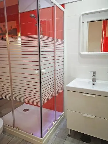 Conil Red-Black Apartment Conil De La Frontera 0*,